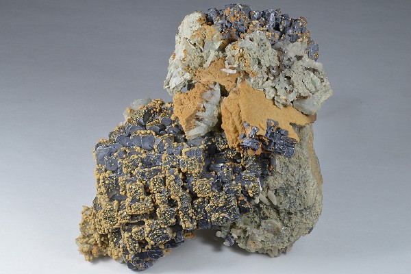 Skeletal Galena, Chalcopyrite, Quartz, Dolomite, Calcite