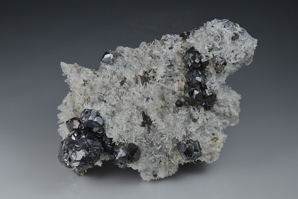 Cleiophane, Quartz, Galena, Chalcopyrite