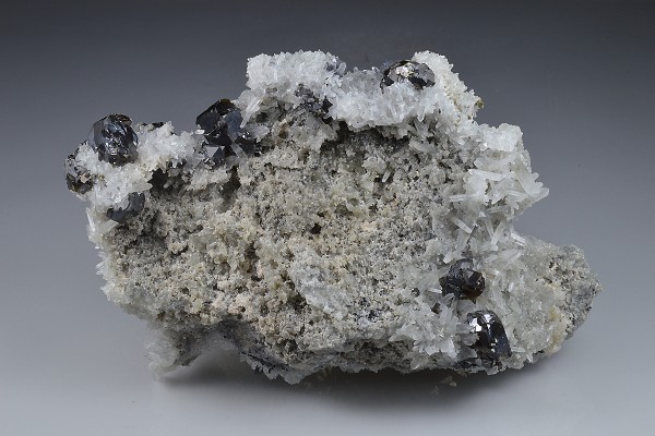 Cleiophane, Quartz, Galena, Chalcopyrite