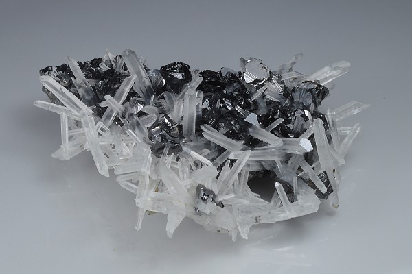 Quartz, Sphalerite, Pyrite