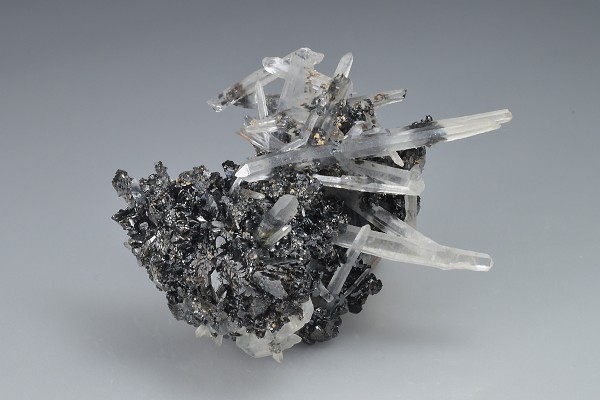 Bi-terminated Quartz, Sphalerite