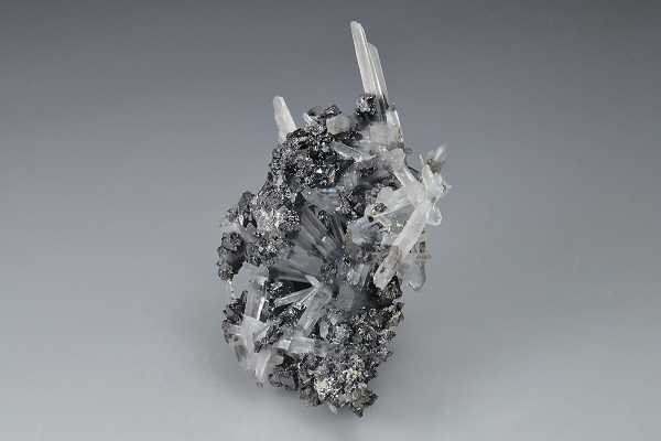 Bi-terminated Quartz, Sphalerite