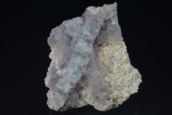 Fluorite on host rock