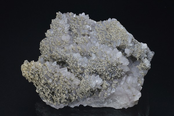 Quartz var.Amethyst, Pyrite
