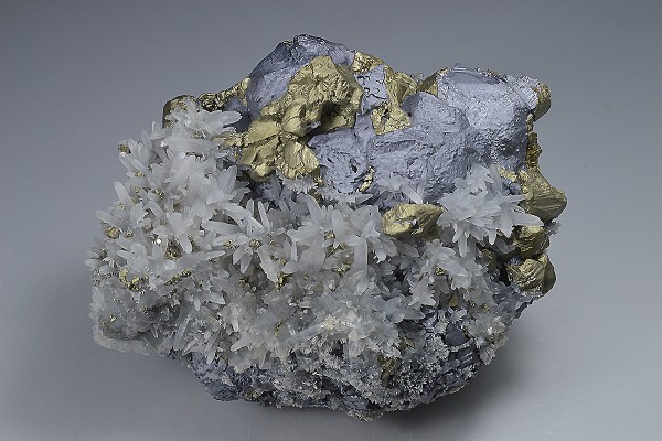 Chalcopyrite, Galena, Quartz