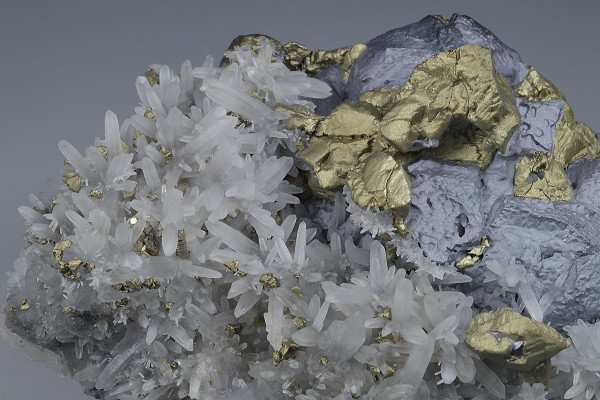Chalcopyrite, Galena, Quartz