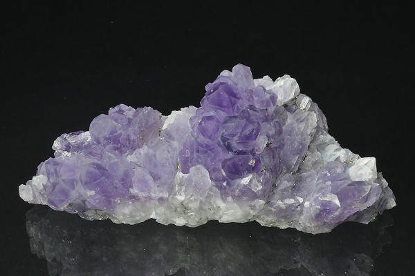 Quartz var.Amethyst, Pyrite