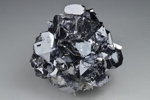 Twinned and truncated Galena, Sphalerite, Quartz