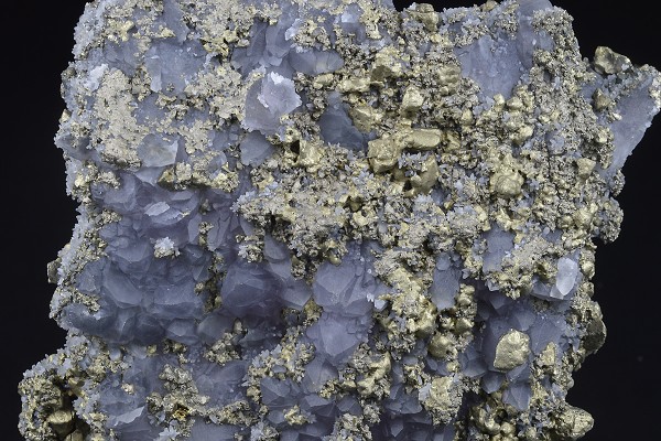 Quartz var.Amethyst, Chalcopyrite