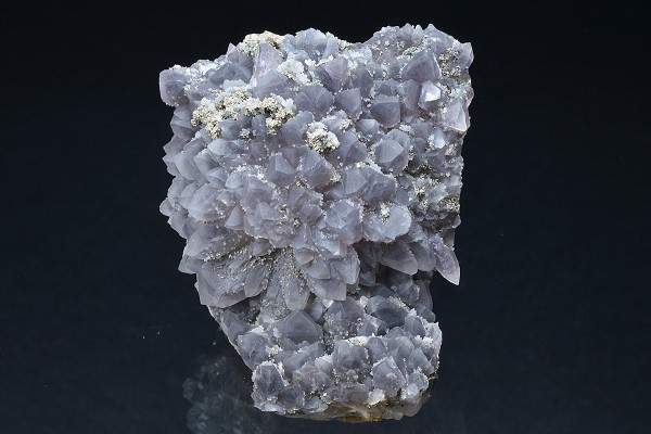 Quartz var.Amethyst, Chalcopyrite