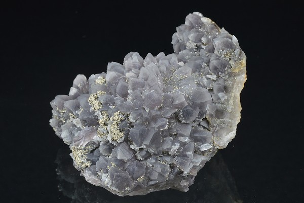 Quartz var.Amethyst, Chalcopyrite