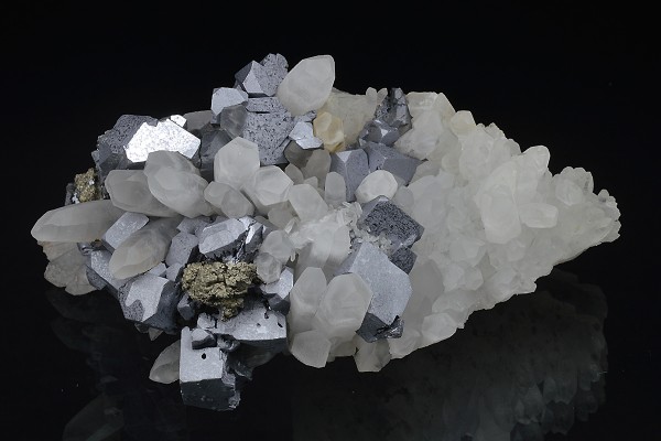 Galena and Chalcopyrite on Quartz, Sphalerite