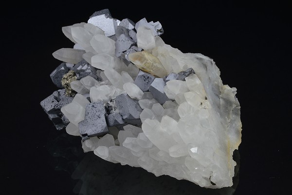 Galena and Chalcopyrite on Quartz, Sphalerite