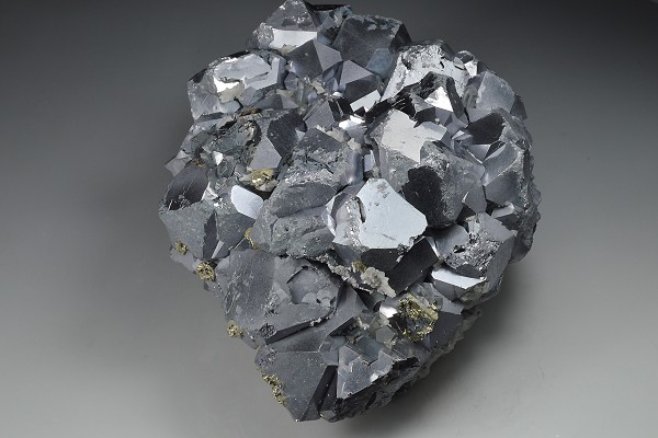 Truncated Galena, Quartz, Sphalerite, Chalcopyrite, Pyrite
