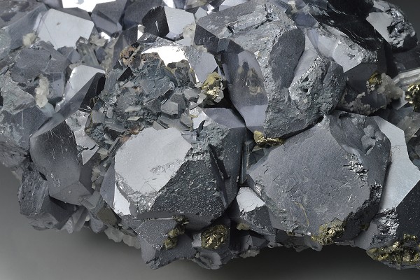 Truncated Galena, Quartz, Sphalerite, Chalcopyrite, Pyrite