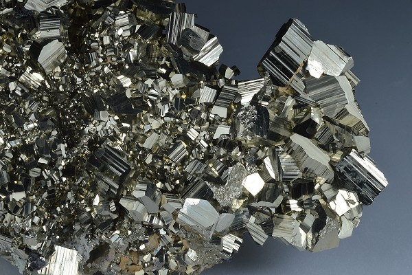 Pyrite, Sphalerite, Quartz, Chalcopyrite
