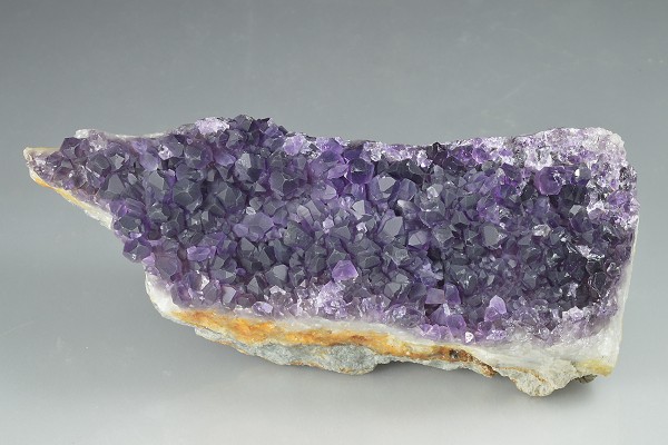 Quartz var.Amethyst