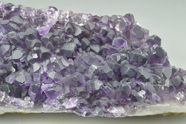 Quartz var.Amethyst