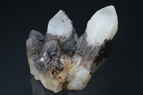 Siderite on Quartz
