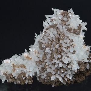 Siderite on Quartz, Calcite - floater