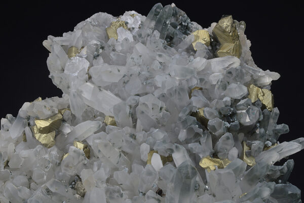Chalcopyrite on Quartz, Calcite
