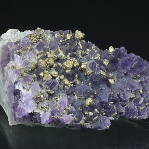 Quartz var.Amethyst, Chalcopyrite, Pyrite