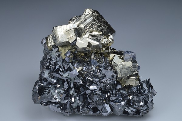 Pyrite, Sphalerite, Chalcopyrite, Galena, Quartz
