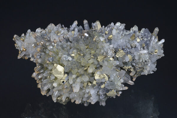 Quartz, Chalcopyrite, Rhodochrosite - floater