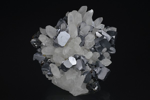 truncated Galena on Quartz, Sphalerite, Pyrite, Chalcopyrite