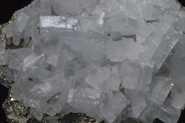 Baryte, Pyrite