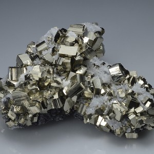 Pyrite, Quartz, Sphalerite - floater