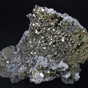 Pyrite, Quartz, Chalcopyrite, Sphalerite - floater