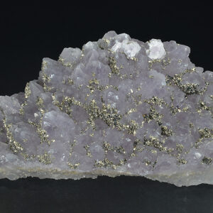 Quartz var.Amethyst, Pyrite - floater