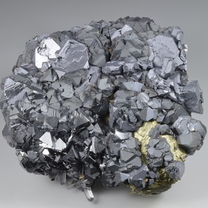 Sphalerite, Galena, Chalcopyrite, Quartz
