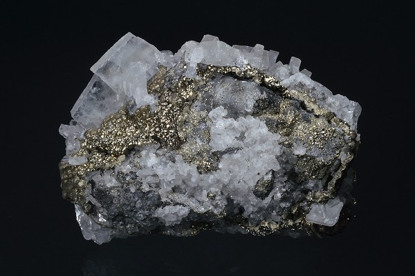 Baryte, Pyrite, Calcite
