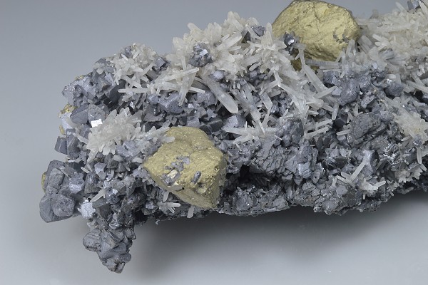 Chalcopyrite on Quartz, Sphalerite, Galena