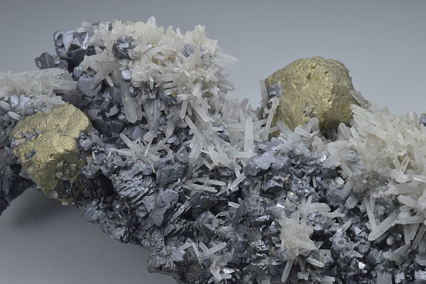 Chalcopyrite on Quartz, Sphalerite, Galena