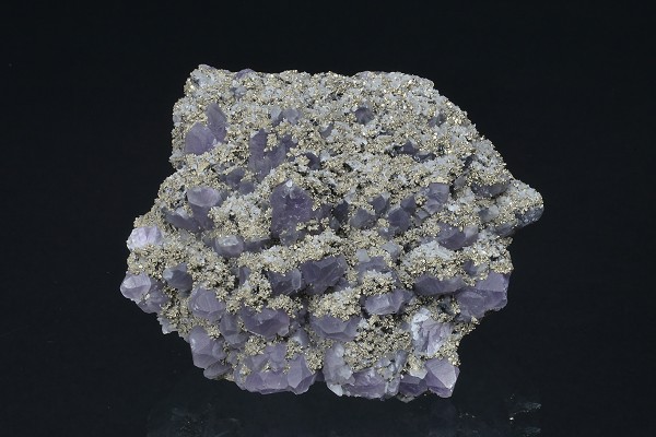 Quartz var.Amethyst, Chalcopyrite, Pyrite