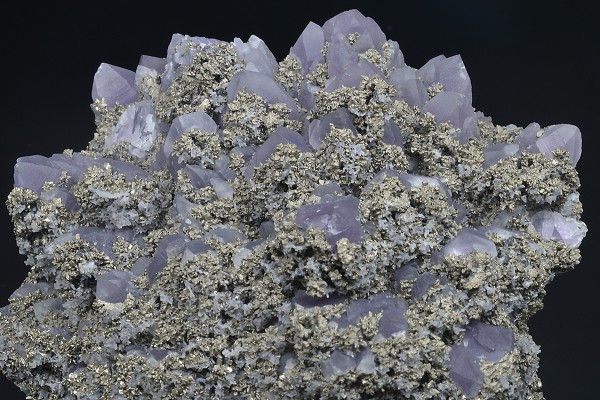 Quartz var.Amethyst, Chalcopyrite, Pyrite
