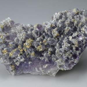 Quartz var.Amethyst, Chalcopyrite, Pyrite