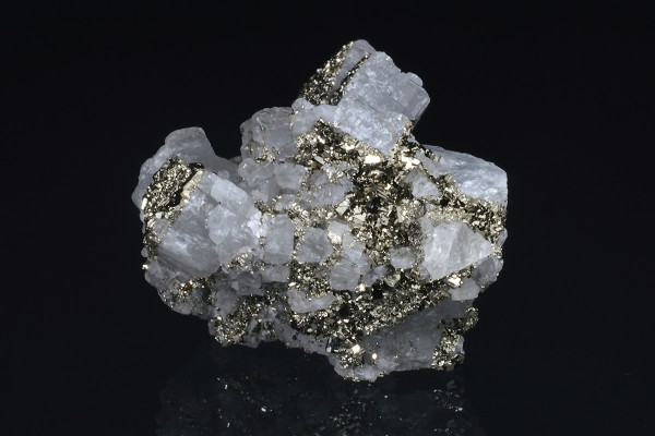 Baryte, Pyrite
