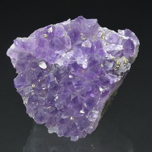 Quartz var.Amethyst, Pyrite