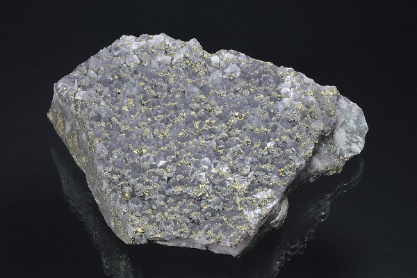 Quartz var.Amethyst, Chalcopyrite