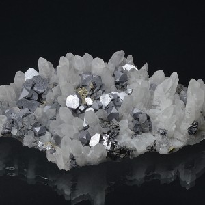 Quartz, Galena, Sphalerite, Pyrite, Chalcopyrite