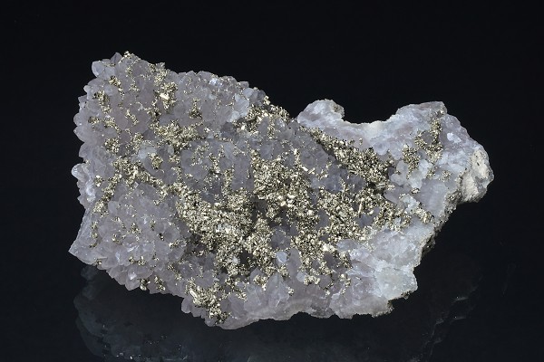 Quartz var.Amethyst, Pyrite, Calcite