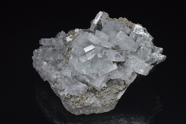 Baryte, Pyrite