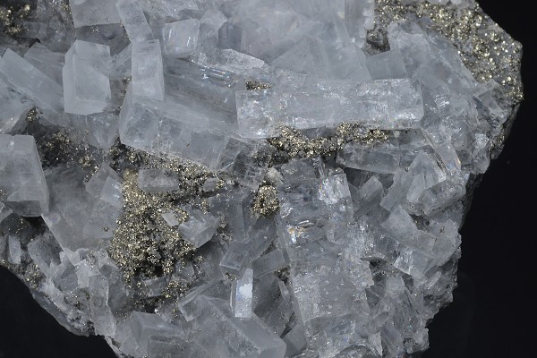 Baryte, Pyrite