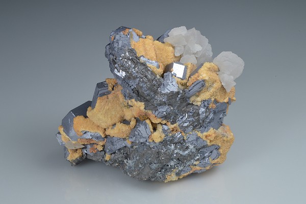 spinel law twin Galena, Calcite