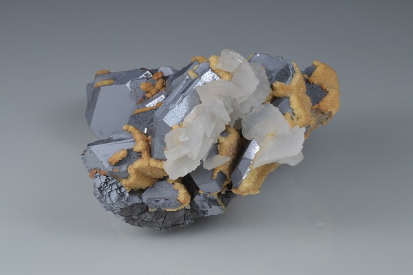 spinel law twin Galena, Calcite