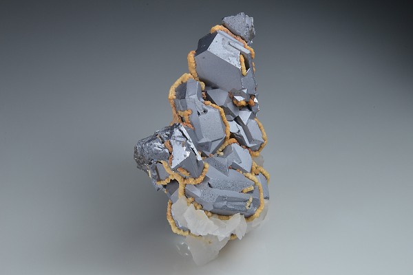 spinel law twin Galena, Calcite